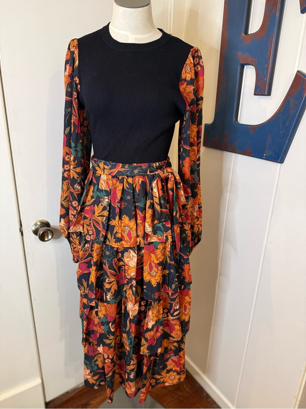 Baltic Born Black Bodice Floral Tiered Midi Dress Sz M - Picture 3 of 6